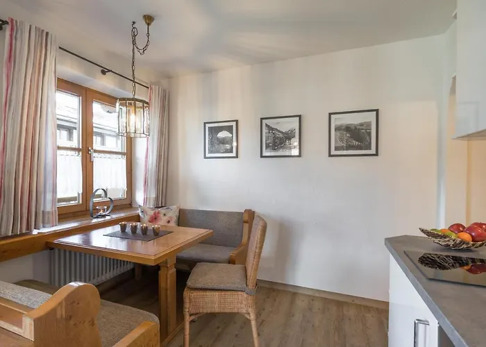 Ferienwohnungen Alpentraum - Landhaus im oberen Markt